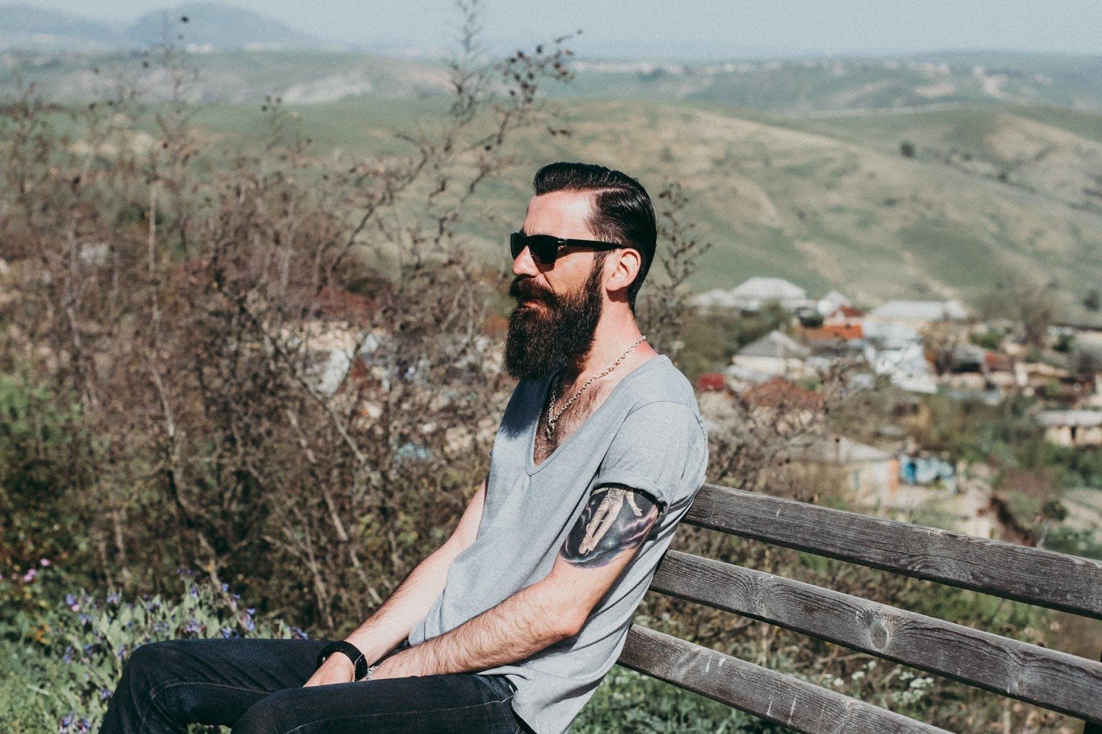 What is a Neckbeard? Everything You Need to Know about Neck Beards - Beard Gains
