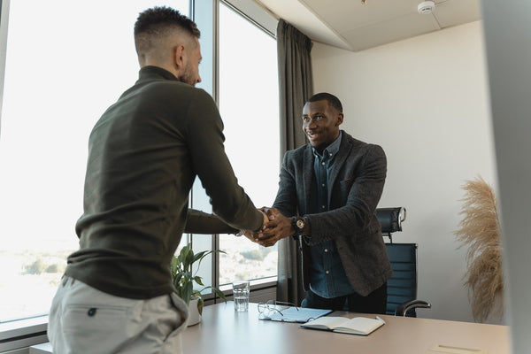 How to Style Your Beard for a Job Interview - Beard Gains